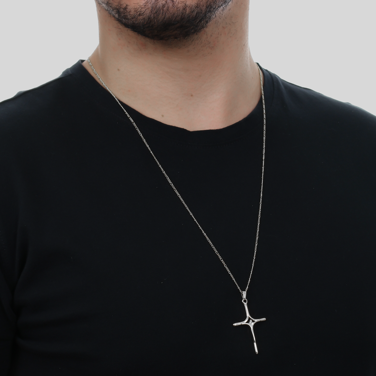 Pingente Prateado Crucifixo Minimalista - Banhado a Ouro Branco 24k